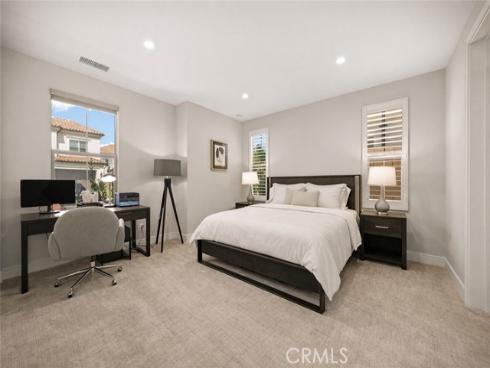 60  Rotunda  , Irvine, CA