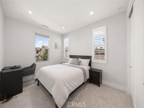 60  Rotunda  , Irvine, CA