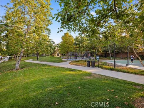 60  Rotunda  , Irvine, CA