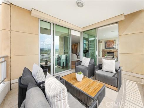 3105  Scholarship  , Irvine, CA