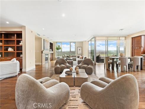 3105  Scholarship  , Irvine, CA