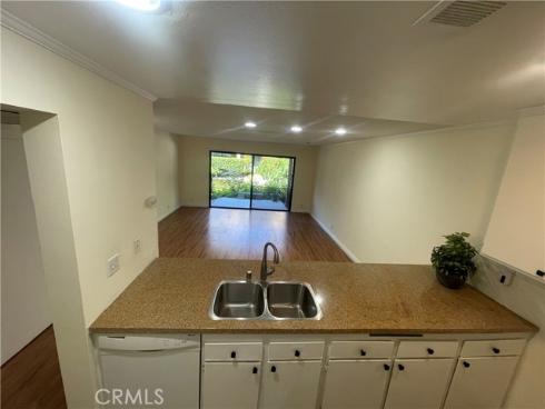 124  Tangelo Unit 390  , Irvine, CA