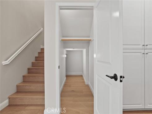 83  Henson  , Irvine, CA