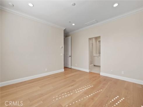 83  Henson  , Irvine, CA