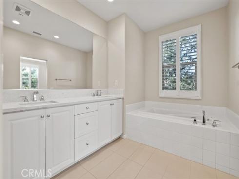 83  Henson  , Irvine, CA