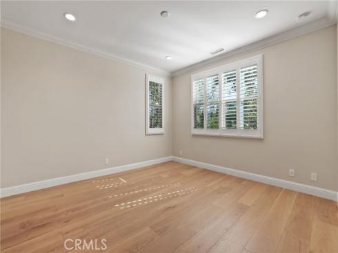 83  Henson  , Irvine, CA