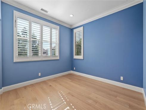 83  Henson  , Irvine, CA