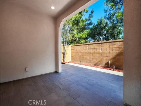 83  Henson  , Irvine, CA