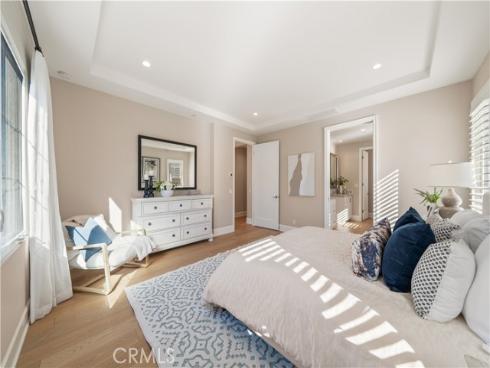 126  Bellini  , Irvine, CA