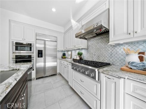 2  Conifer  , Irvine, CA