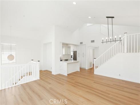 26  Burlingame  , Irvine, CA