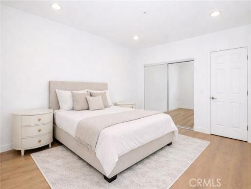 26  Burlingame  , Irvine, CA