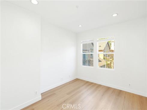 26  Burlingame  , Irvine, CA