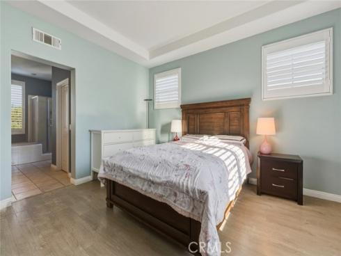 43  Del Carlo  , Irvine, CA