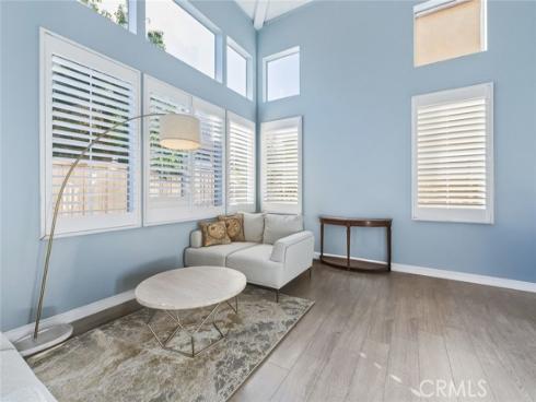 43  Del Carlo  , Irvine, CA