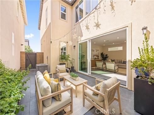 238  Chorus  , Irvine, CA