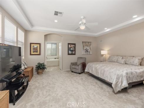 29  Roseville  , Irvine, CA