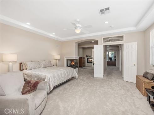 29  Roseville  , Irvine, CA