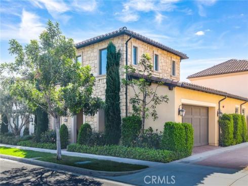 130  Donati  , Irvine, CA