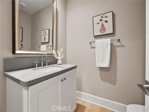 130  Donati  , Irvine, CA