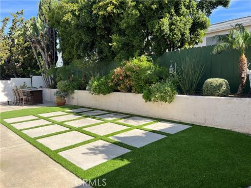 4061  Salacia  , Irvine, CA