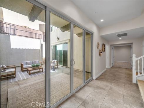 60  Sherwood  , Irvine, CA