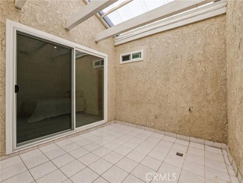 5  Poinsettia  , Irvine, CA