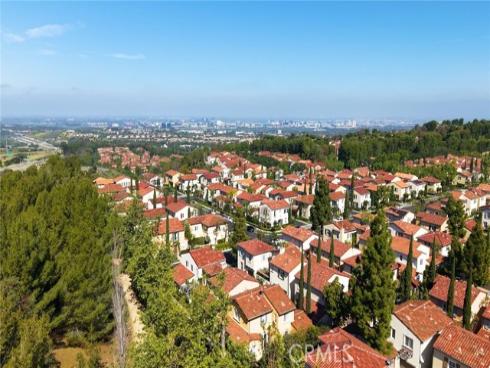 82  Bower Tree  , Irvine, CA