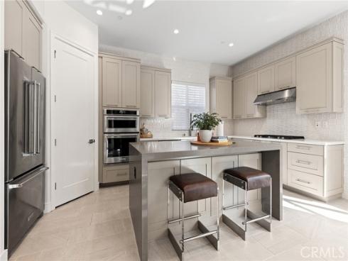 117  Petunia  , Irvine, CA