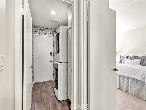 5 Carob , Irvine, CA