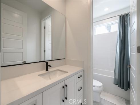 100  Draw  , Irvine, CA