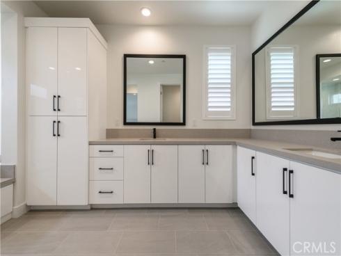 100  Draw  , Irvine, CA