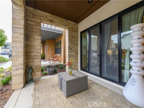 100  Draw  , Irvine, CA