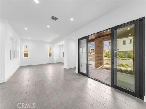 100  Draw  , Irvine, CA