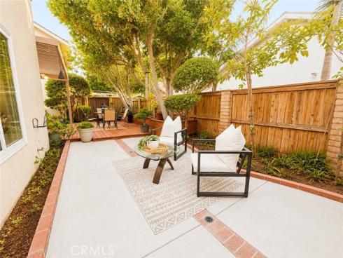 42 Almond Tree Ln , Irvine, CA