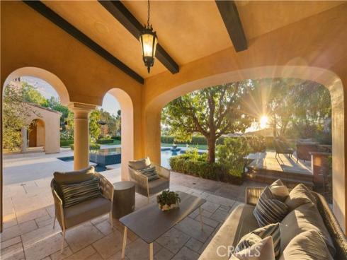 51  Echo  , Irvine, CA