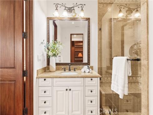 51  Echo  , Irvine, CA