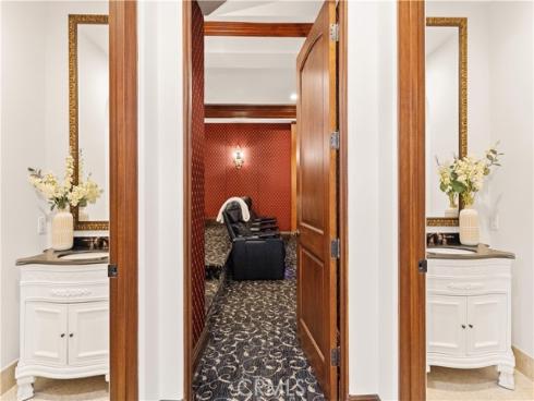 51  Echo  , Irvine, CA