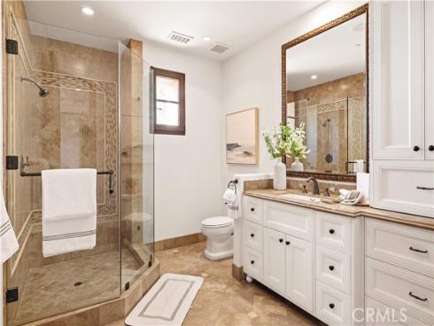 51  Echo  , Irvine, CA