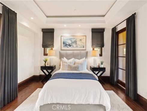 51  Echo  , Irvine, CA