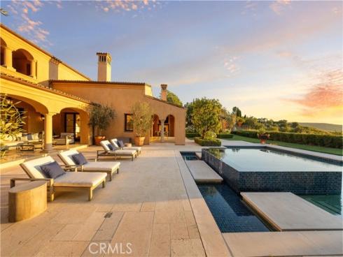 51  Echo  , Irvine, CA