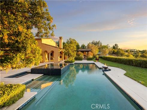 51  Echo  , Irvine, CA