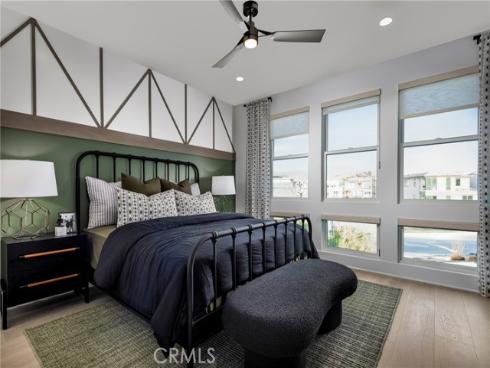 169 Apron , Irvine, CA