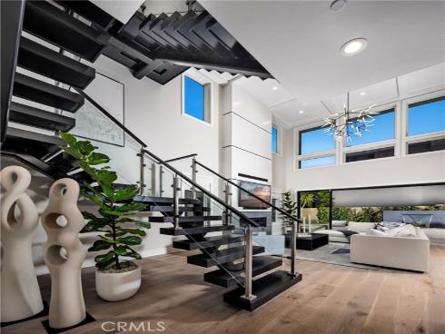 113 Apron , Irvine, CA