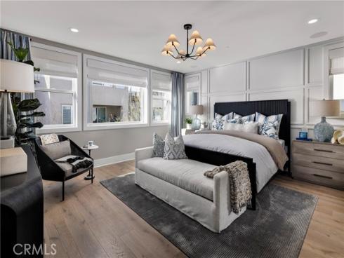 113 Apron , Irvine, CA