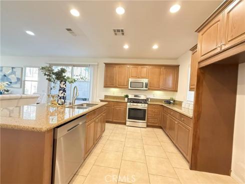 81  Keepsake  , Irvine, CA