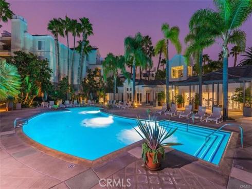 2243  Martin  211 , Irvine, CA