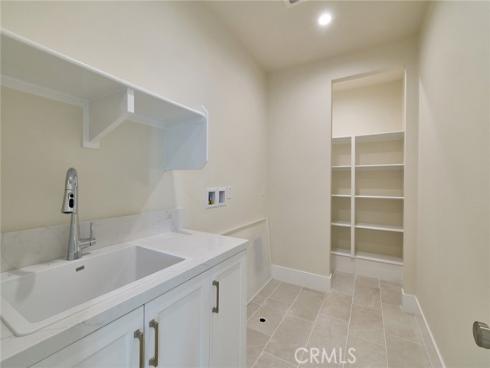 103  Oakstone  , Irvine, CA