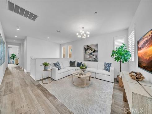 446  Chorus  , Irvine, CA