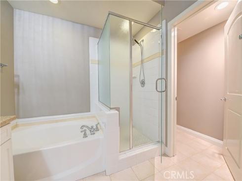 135  Pathway  , Irvine, CA